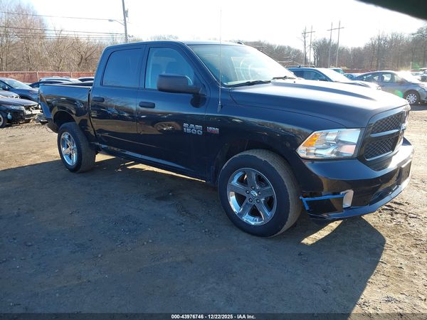 2018 RAM 1500 ST
