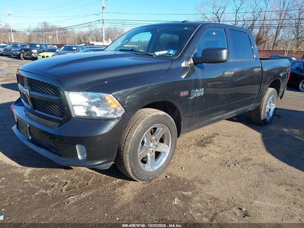 2018 RAM 1500 ST