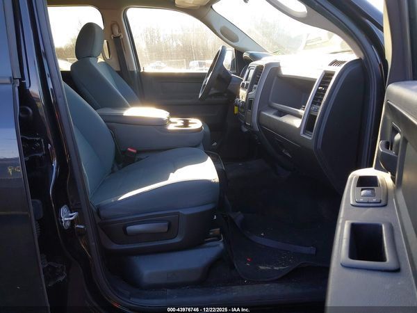 2018 RAM 1500 ST