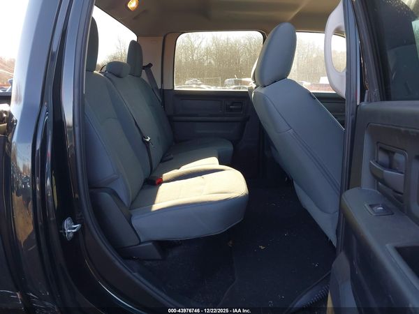 2018 RAM 1500 ST