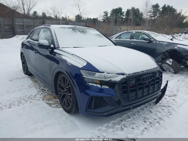 2021 AUDI SQ8