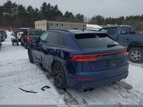 2021 AUDI SQ8