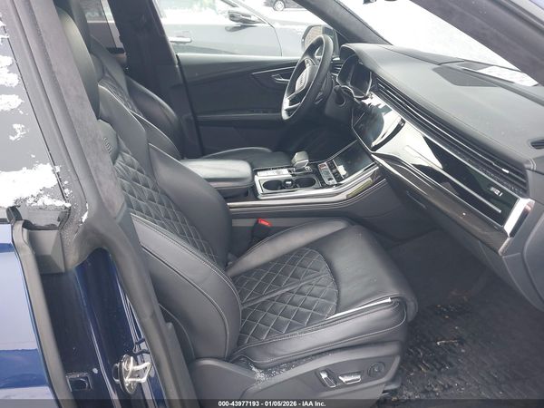 2021 AUDI SQ8