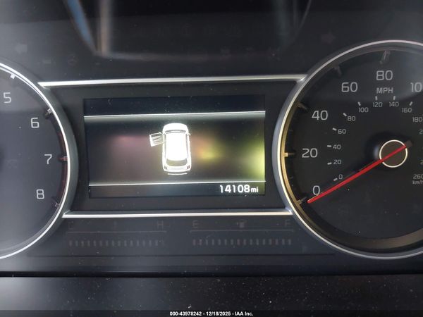 2023 KIA SORENTO S