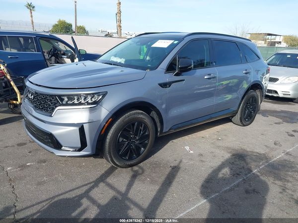 2023 KIA SORENTO S