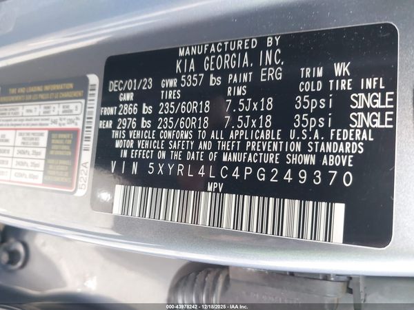 2023 KIA SORENTO S