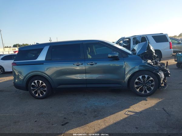 2023 KIA CARNIVAL MPV EX