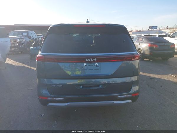 2023 KIA CARNIVAL MPV EX
