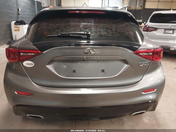2018 INFINITI QX30 LUXURY