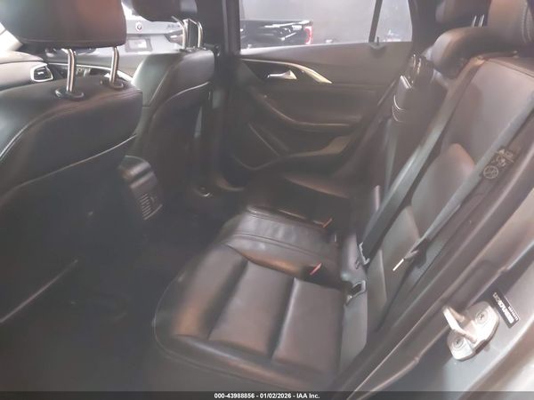 2018 INFINITI QX30 LUXURY