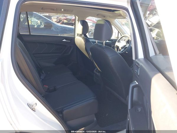 2022 VOLKSWAGEN TIGUAN 2.0T SE — I8