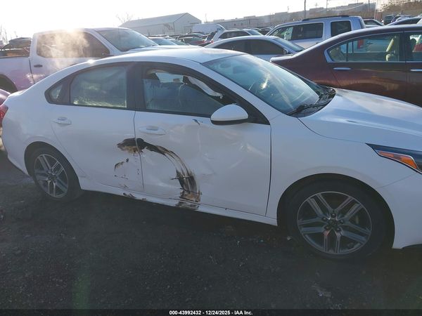2019 KIA FORTE S