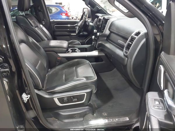 2022 RAM 1500 LARAMIE  4X4 5'7 BOX