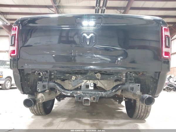 2022 RAM 1500 LARAMIE  4X4 5'7 BOX