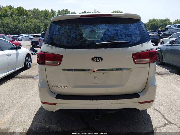 2016 KIA SEDONA L