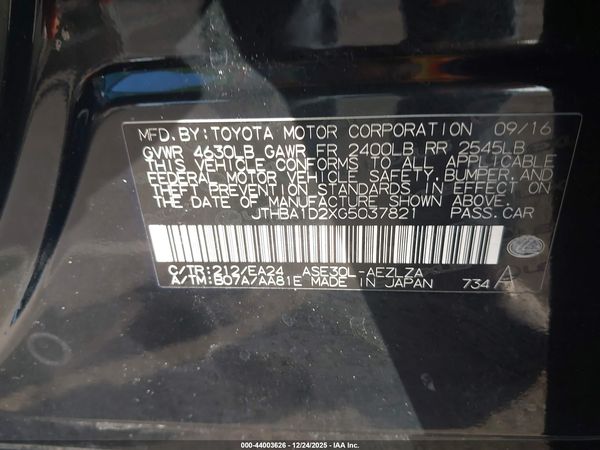 2016 LEXUS IS 200T