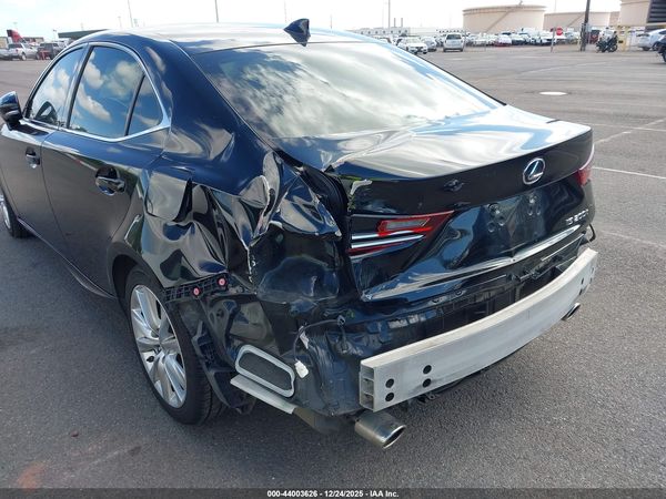 2016 LEXUS IS 200T