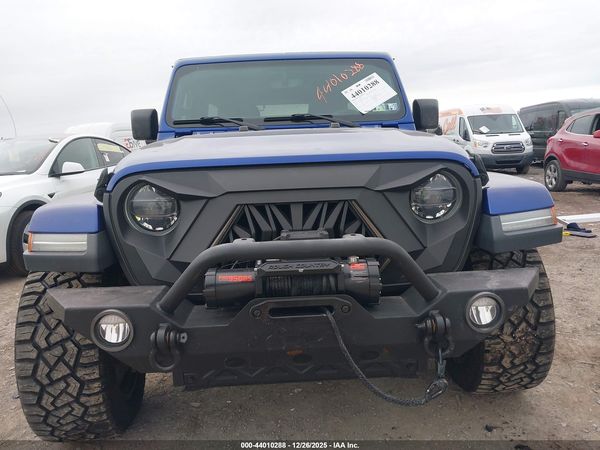 2019 JEEP WRANGLER UNLIMITED SAHARA 4X4