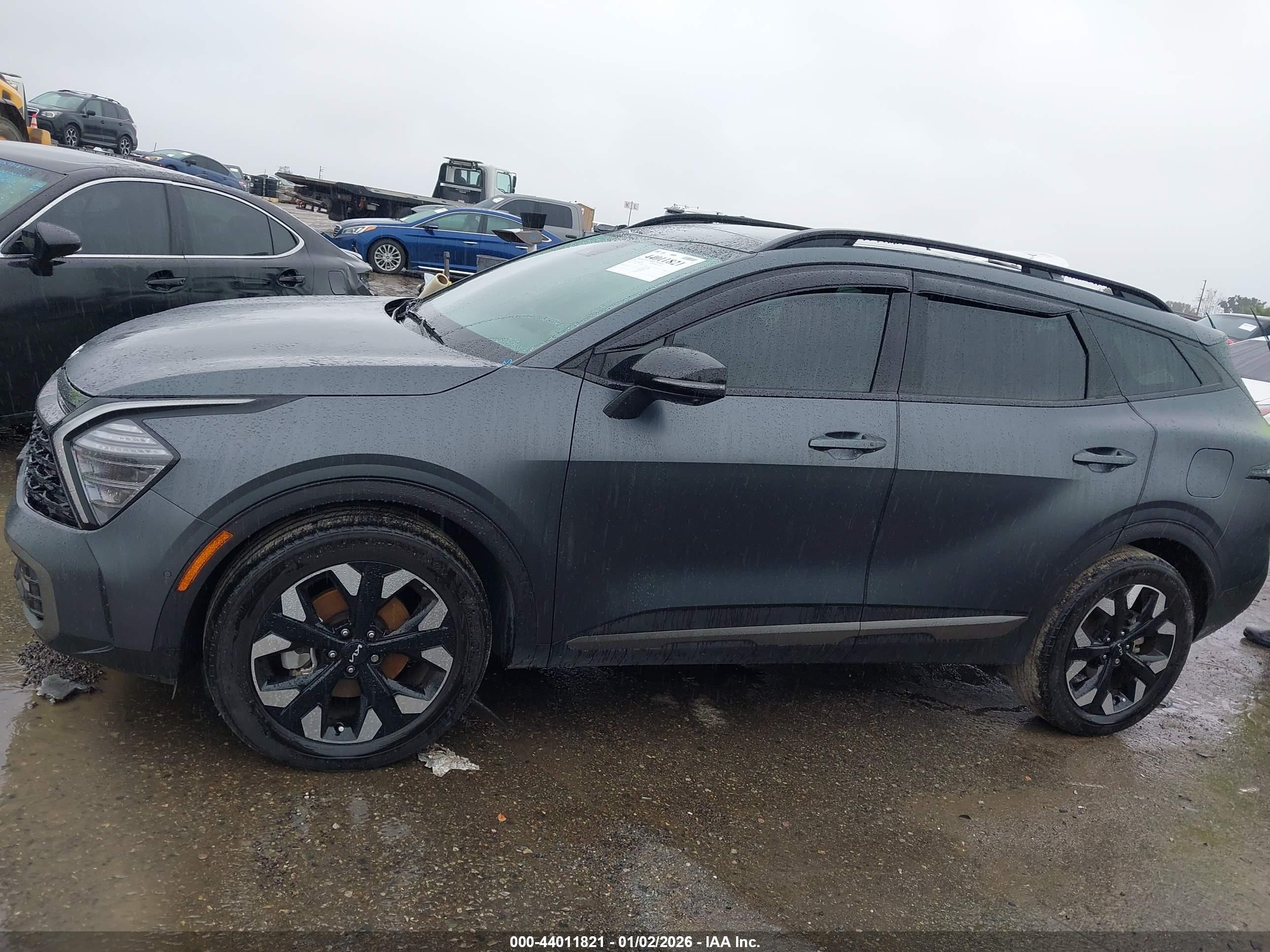 2024 KIA SPORTAGE PLUG-IN HYBRID X-LINE PRESTIGE