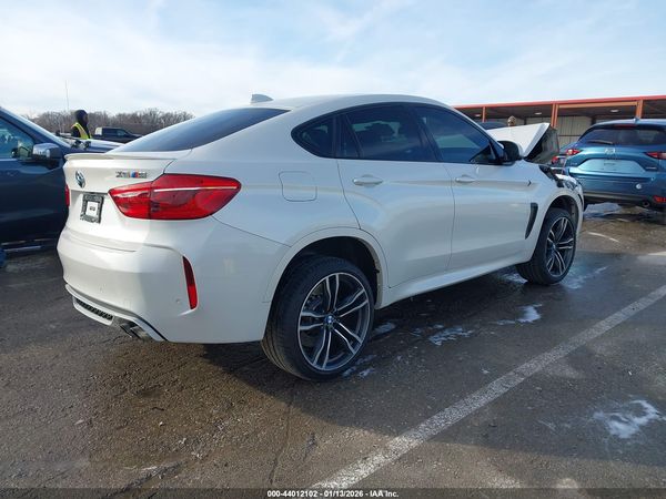 2016 BMW X6 M