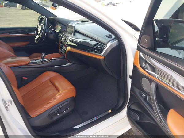 2016 BMW X6 M