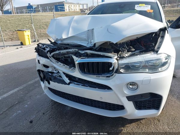 2016 BMW X6 M