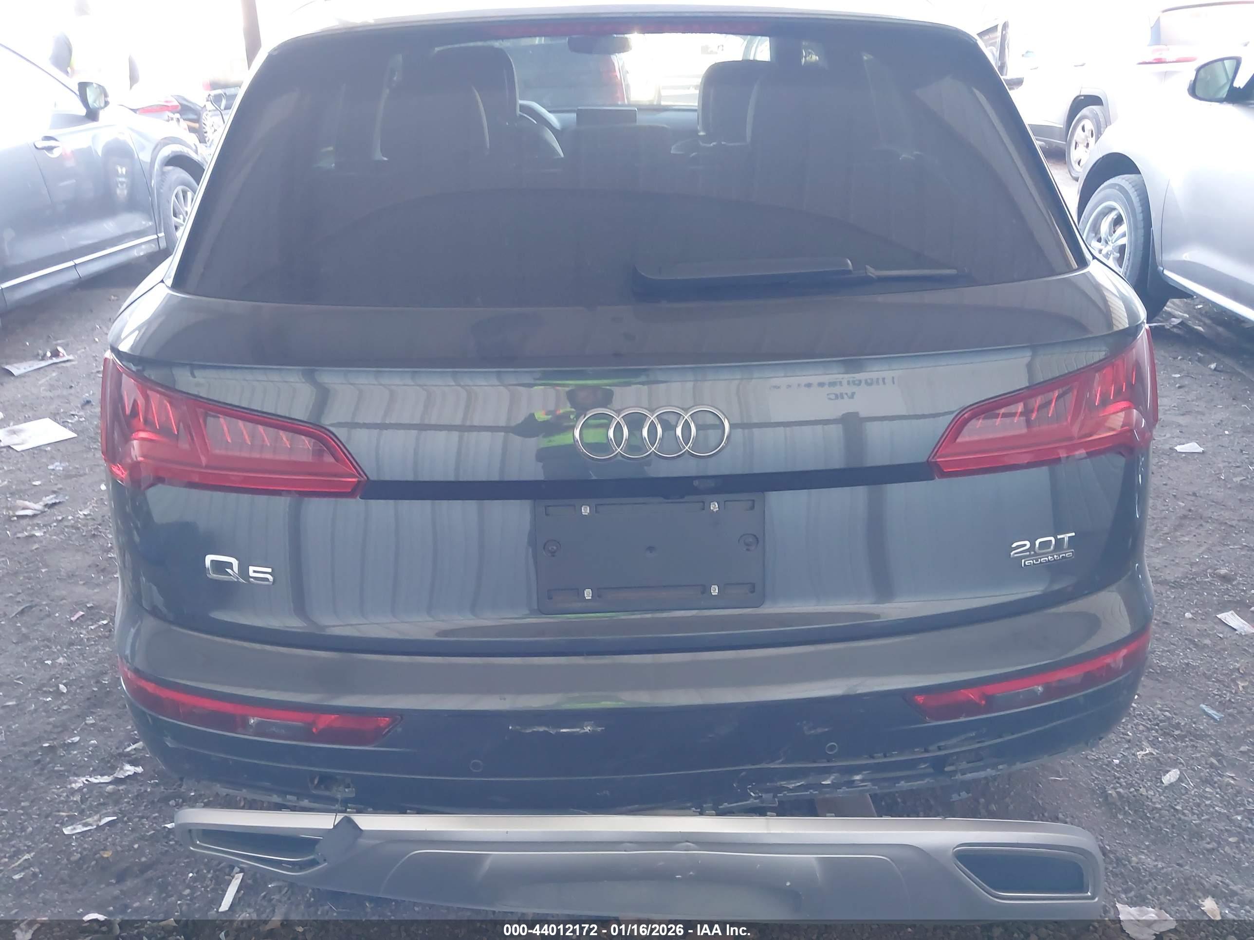 2018 AUDI Q5