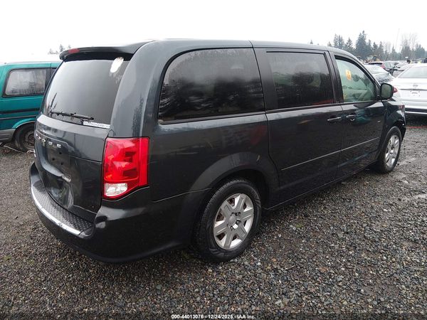 2013 DODGE GRAND CARAVAN SE