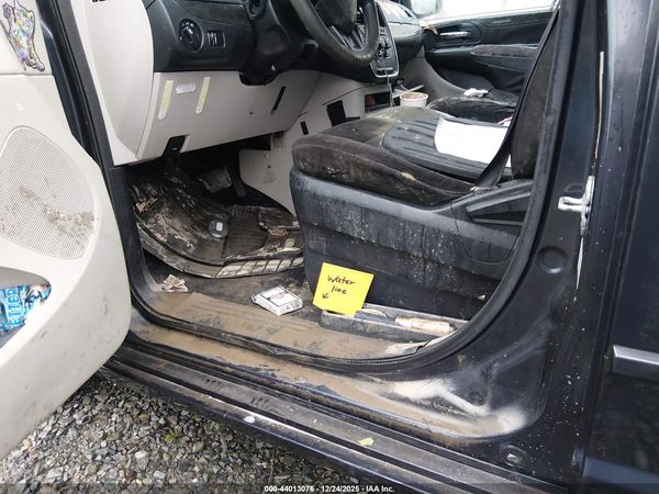 2013 DODGE GRAND CARAVAN SE