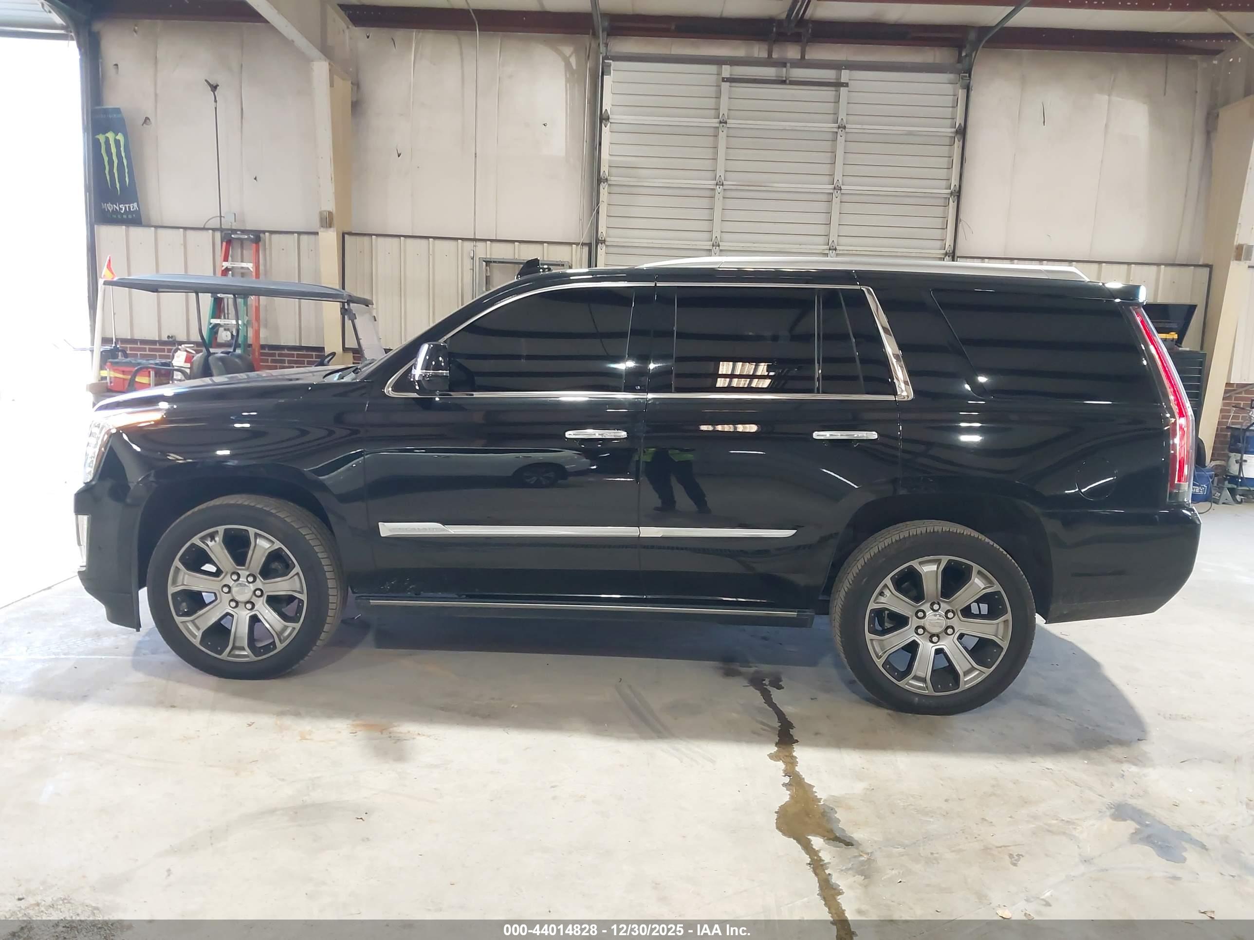 2018 CADILLAC ESCALADE PLATINUM