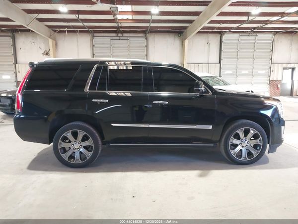 2018 CADILLAC ESCALADE PLATINUM