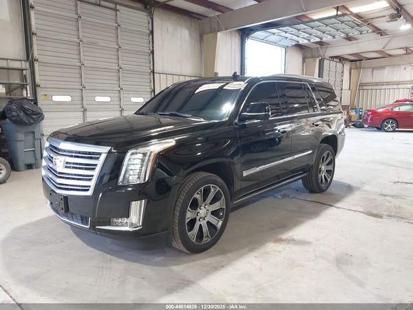 2018 CADILLAC ESCALADE PLATINUM