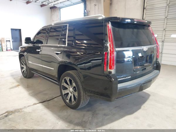 2018 CADILLAC ESCALADE PLATINUM