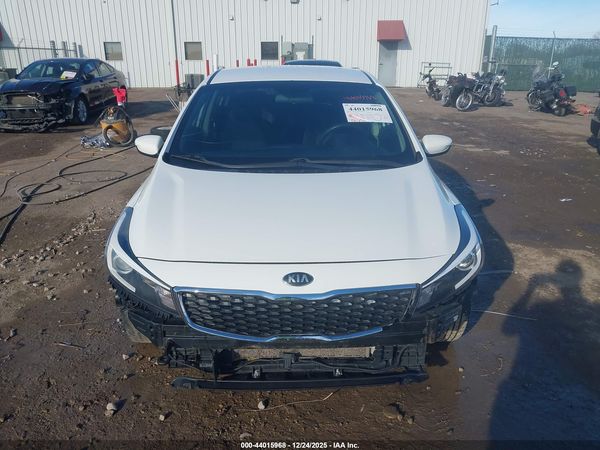 2017 KIA FORTE LX