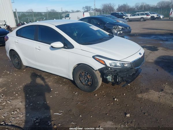 2017 KIA FORTE LX