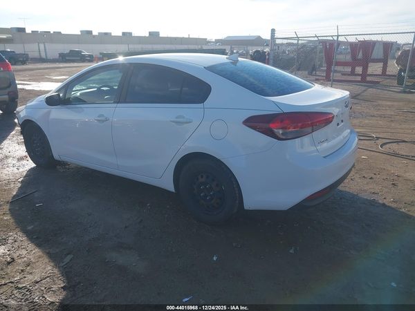 2017 KIA FORTE LX