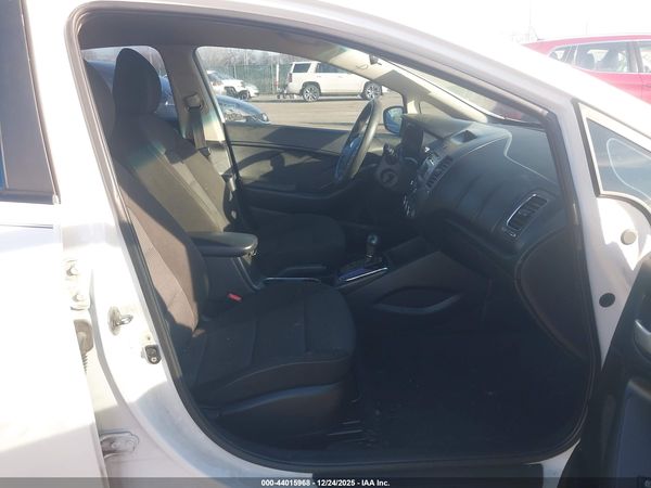 2017 KIA FORTE LX