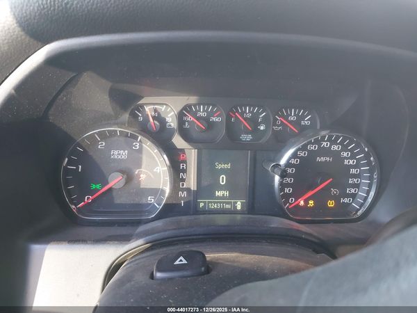 2016 CHEVROLET SILVERADO 2500HD WT — I7