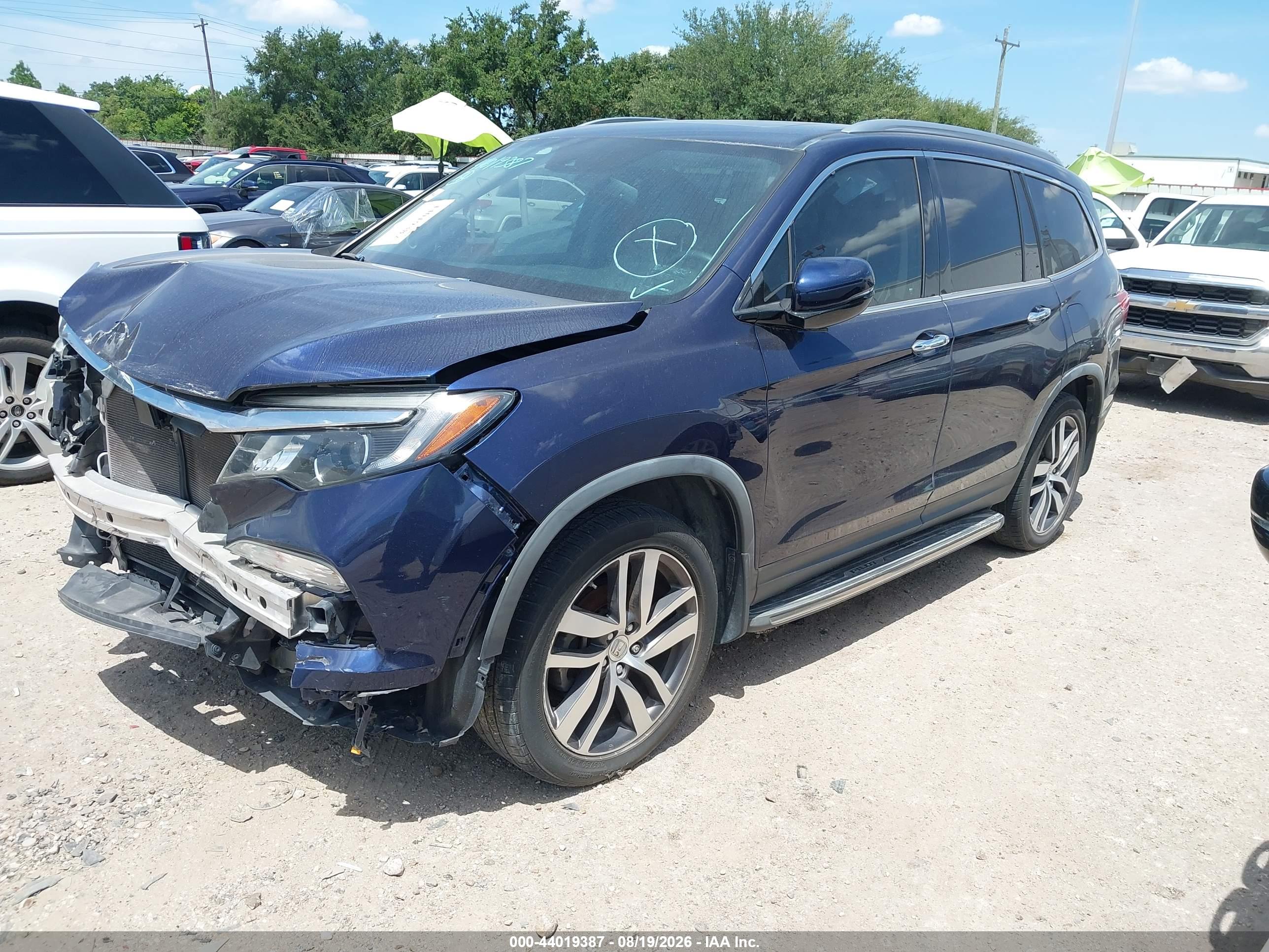 2017 HONDA PILOT TOURING — I2