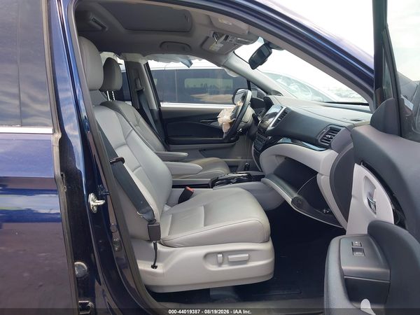 2017 HONDA PILOT TOURING — I5