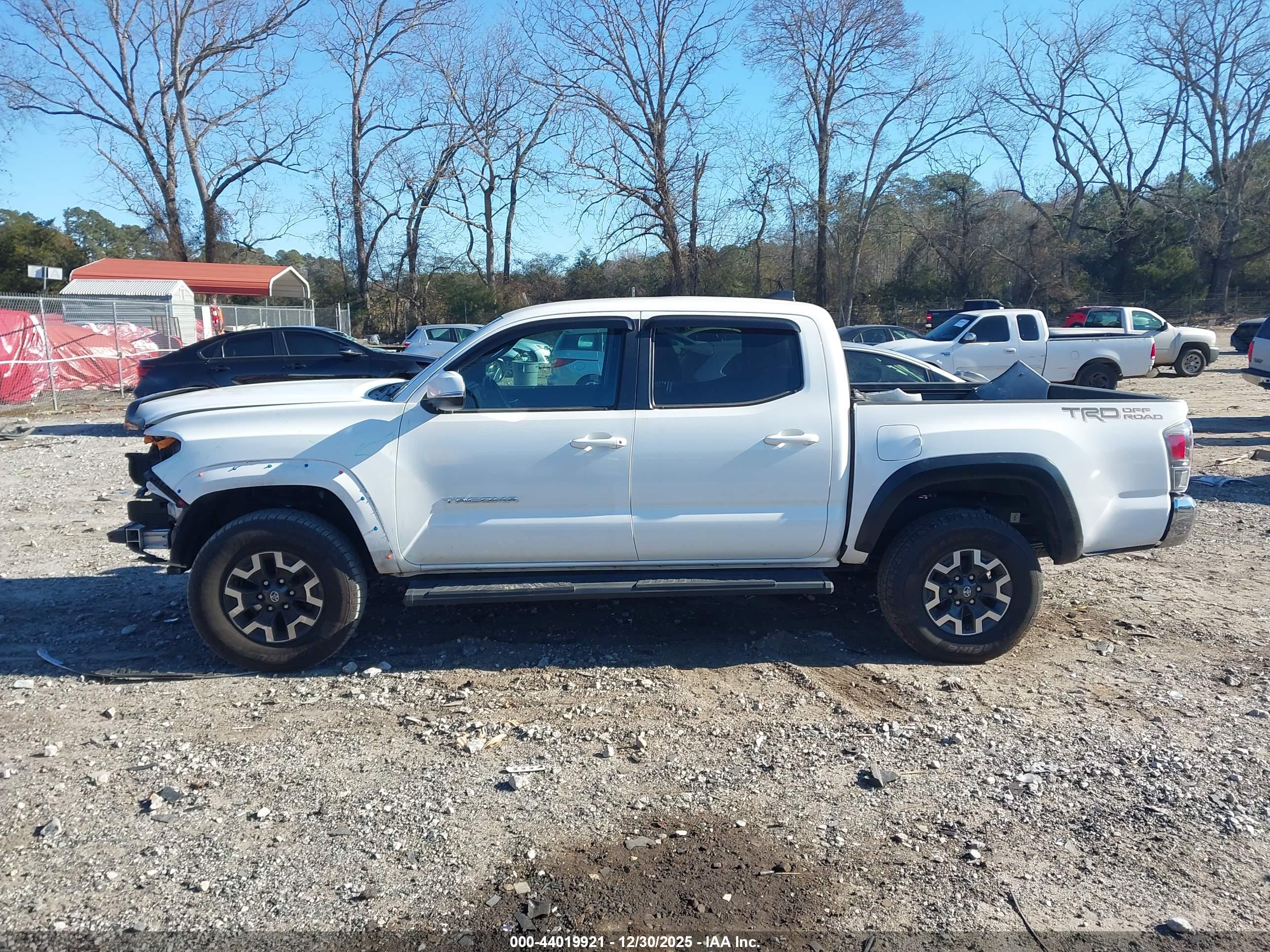 2022 TOYOTA TACOMA TRD OFF ROAD