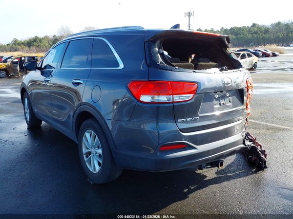 2017 KIA SORENTO 2.4L LX