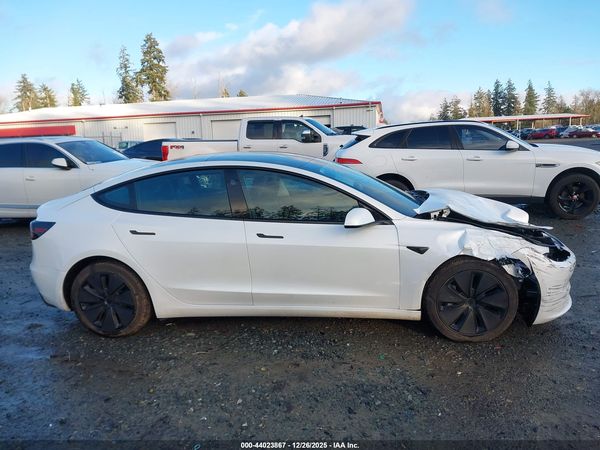 2024 TESLA MODEL 3