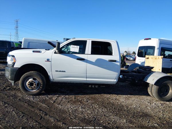 2022 RAM 3500 CHASSIS