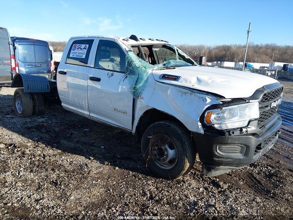 2022 RAM 3500 CHASSIS