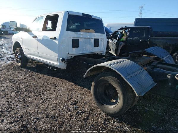2022 RAM 3500 CHASSIS