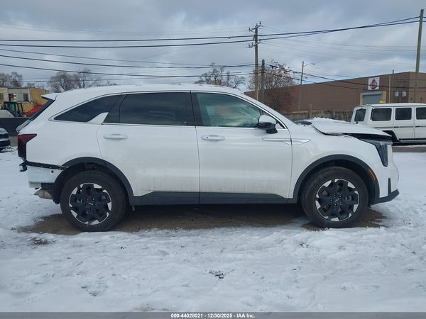 2025 KIA SORENTO S