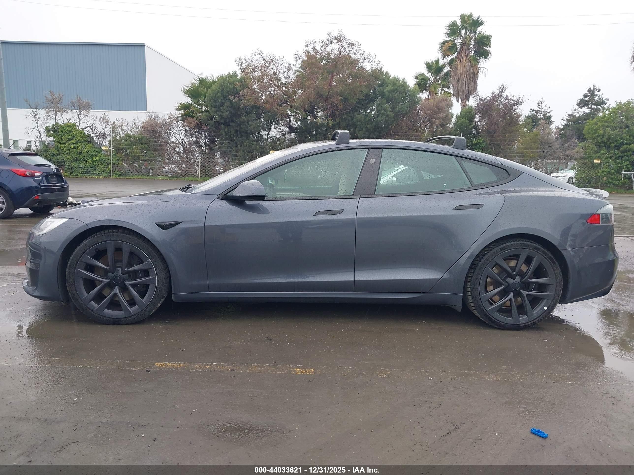 2021 TESLA MODEL S