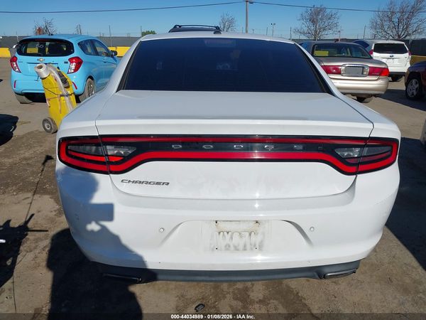 2015 DODGE CHARGER SE