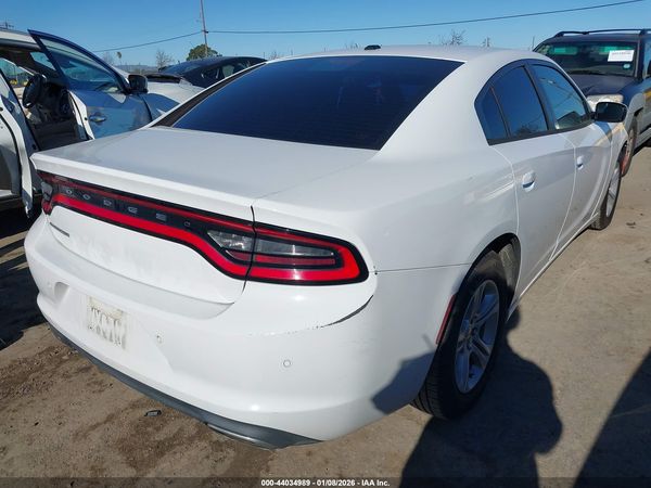 2015 DODGE CHARGER SE